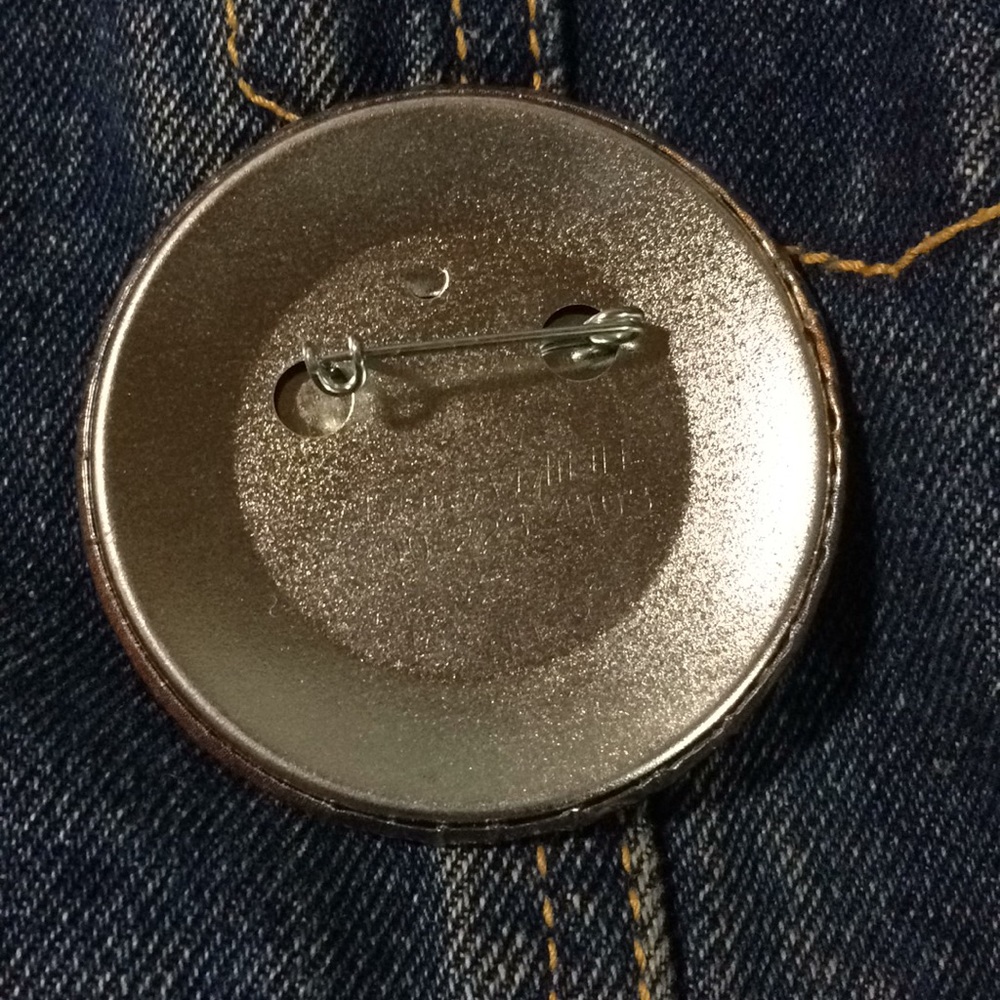 Utica Beer Button - Picture 3 of 3